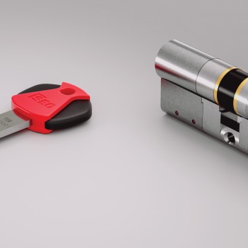 Cilindar ISEO R500 SPI 60 mm. 30/30 duži trn za gumb , SERVISNI , sa 5 ključeva i vlasničkom karticom
